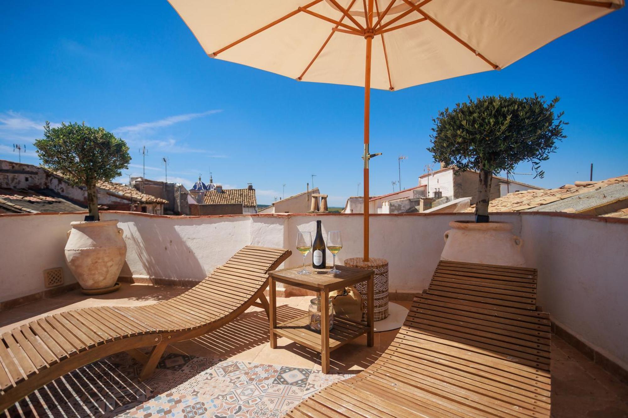 Villa Valeria, Casa Con Cueva Privada Del 1748 Requena