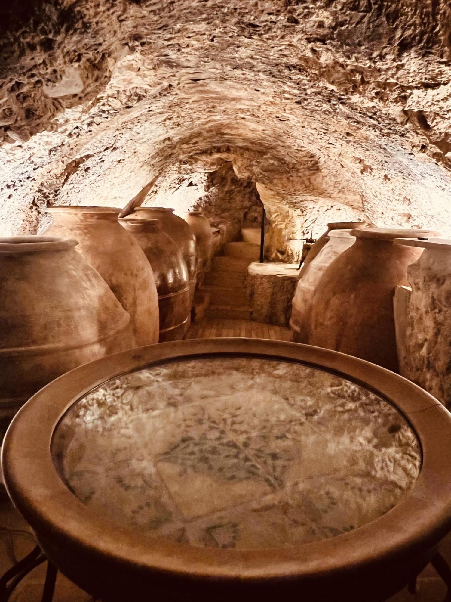 Valeria, Casa Con Cueva Privada Del 1748 Villa